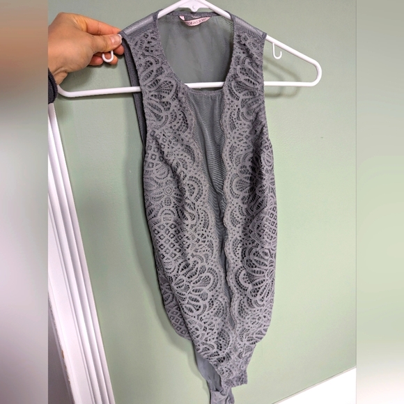Victoria's Secret Gray Bodysuit Lingerie Teddy - Picture 3 of 4